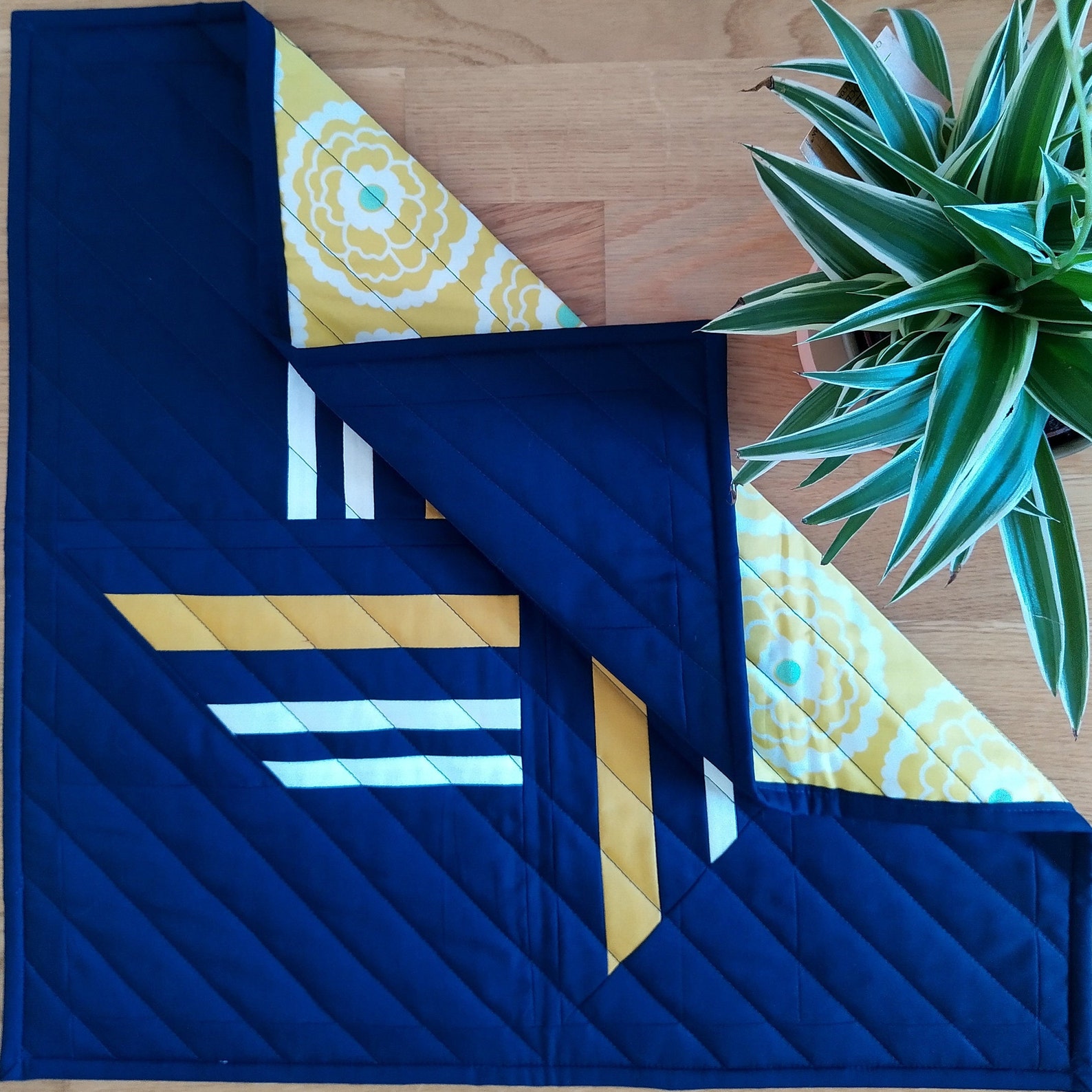 Vienna Quilt Pattern PDF Download - Original Modern Quilting Design - Etsy