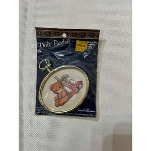 Dale Burdett Bunny & Teddy Cross Stitch Kit Sealed 1987 3"x4" Oval Frame Embroidery Design