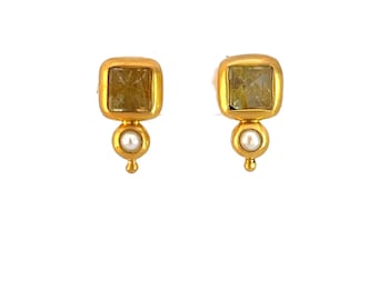 Rutilated quartz pearl stud earrings, square rutile quartz with round Mabe pearl, sterling silver earrings, gold vermeil, handmade