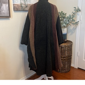 Vintage/Antique Wool 1960’s/70’s Women’s Cape Cloak