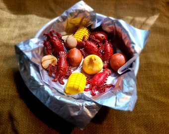 Crawfish boil fondant cake & cupcake toppers