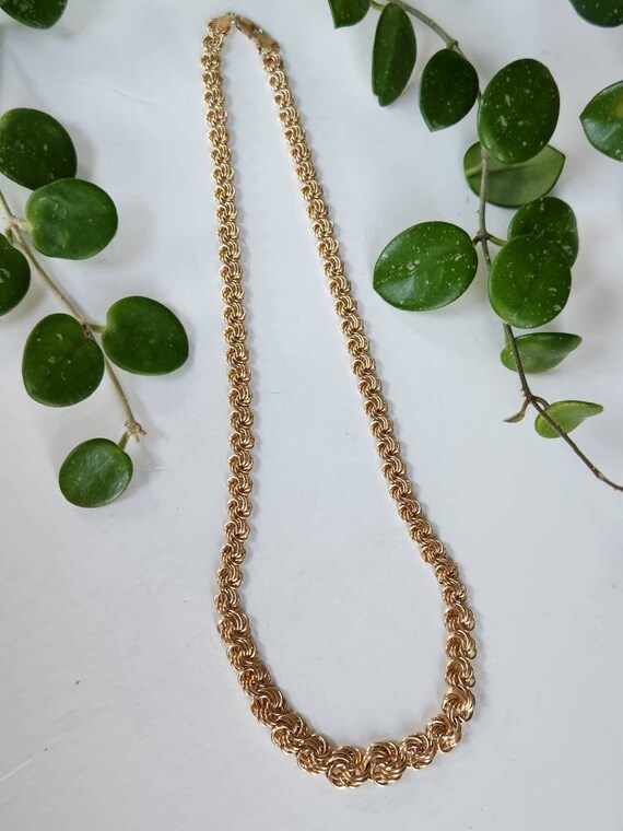 Vintage gold necklaces deals