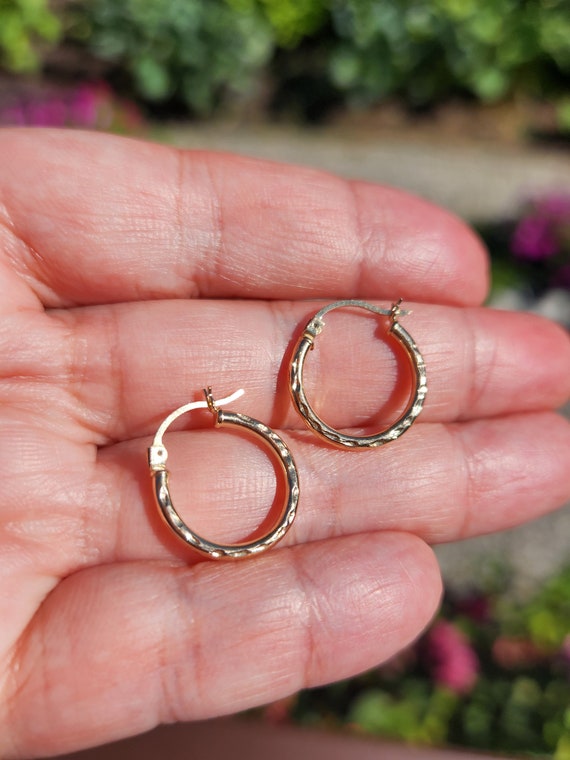 Vintage 10k Yellow Gold Small Everyday Hoops Textured Gold Hoops