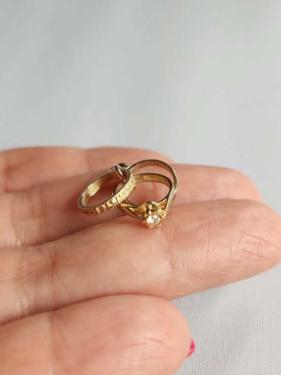 Vintage 9ct yellow gold 3-ring wedding ring set c… - image 2