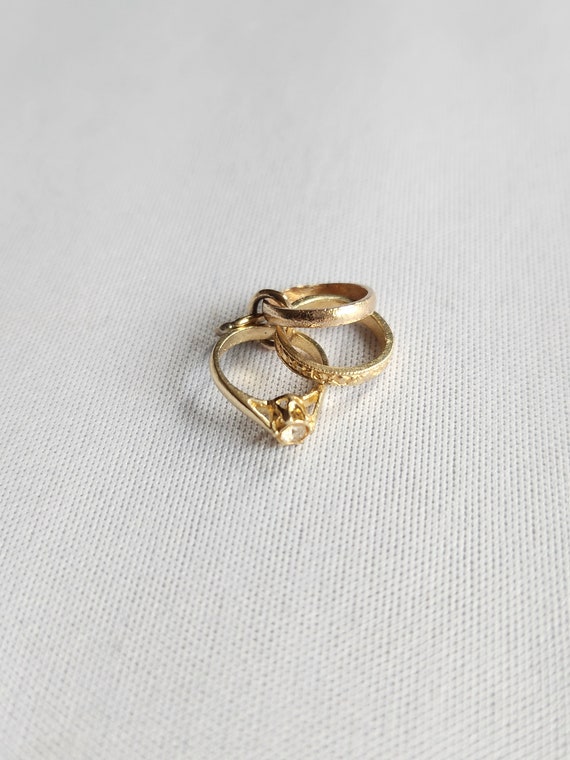 Vintage 9ct yellow gold 3-ring wedding ring set c… - image 3