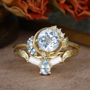 Art Deco Round Cut Natural Aquamarine Engagement Ring Set, Silver Yellow Gold Unique 1.25CT March Birthstone Bridal Wedding Ring Set For Her