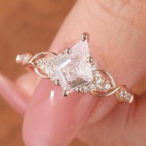 6 Prong Kite Cut Moissanite Engagement Ring, Rose Gold Promise Ring, Moissanite Unique Bridal Wedding Ring For Her, Anniversary Ring