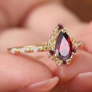 Garnet Engagement Ring, Unique Solid Gold Wedding Ring, Red Pear Garnet Ring With Moissanite, Wedding Promise Ring, Anniversary Ring