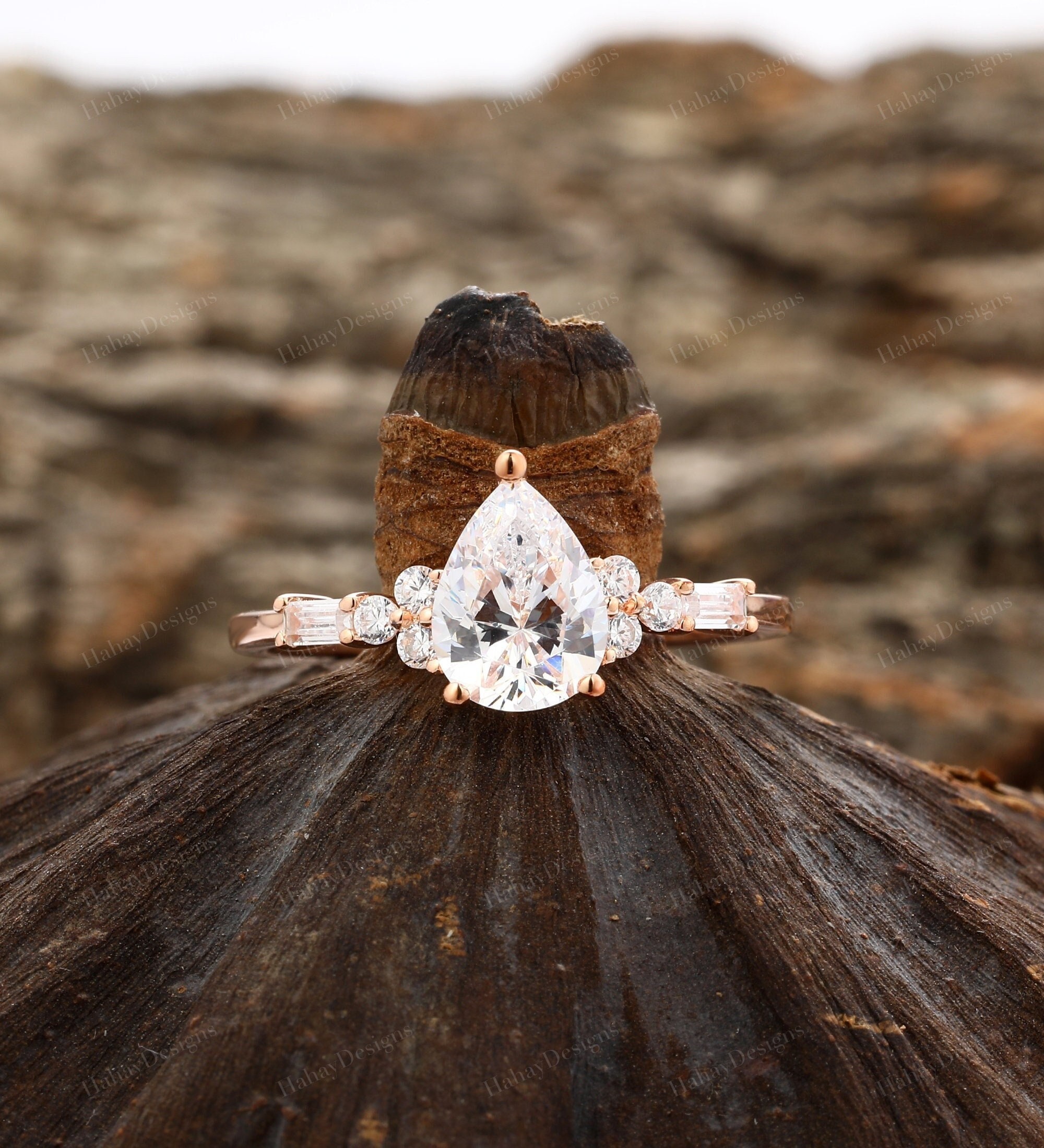 Vintage teardrop engagement ring deals