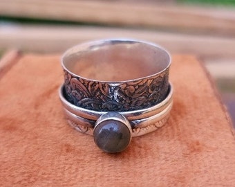 Labradorite Spinner Ring, 925 Sterling Silver, Handmade Ring, Meditation Ring, Women Ring, Beautiful Ring ,Solid Silver Ring, Gemstone Ring,