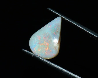 Natürlicher Cober Pedy Opal Cabochon, Australischer Opal Edelstein, Lose Opal Cab, 14.4x9.7x4.8 mm, 3.55 cts