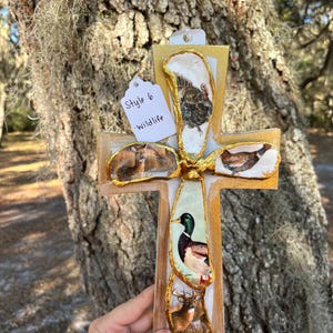 Oyster Cross : wildlife and floral