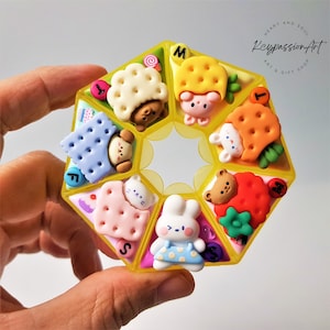 7 Day Pill Organizer 'Cookies & Friends' am pm Pill Box, Medicine Vitamin Supplement Dispenser 7 Day Pill Case, 7 Day And Night Pill Box