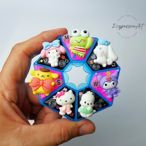 7 Day Pill Organizer &#39;True Friends Stay Together&#39; Pill Box, Medicine Vitamin Supplement Dispenser 7 Day Pill Case, 7 Day And Night Pill Box