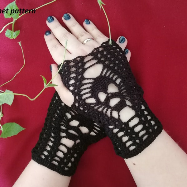 CROCHET PATTERN Lost souls skulls short fingerless gloves, goth lace arm warmers for goth girls, alternative look