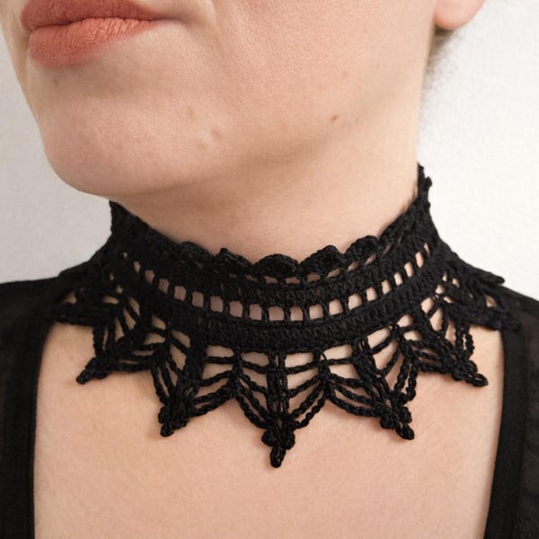 Crochet Gothic High Neck Collar Pattern PDF, Vampire Victorian Lace Choker