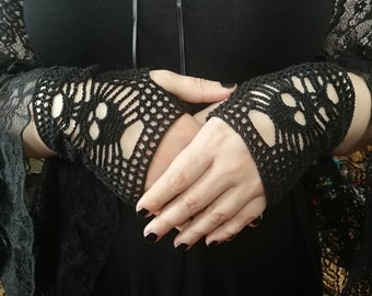 Wzór na gotyckie rękawiczki z czaszką – koronkowe rękawiczki bez palców – ocieplacze na nadgarstki Witchy w formacie PDF