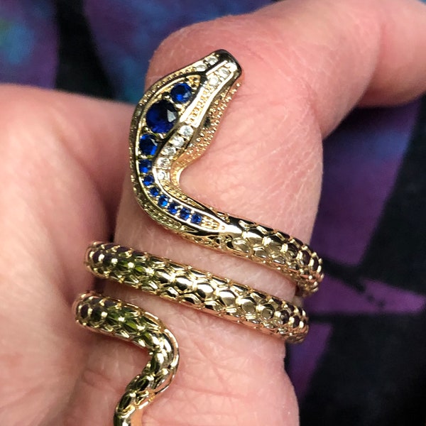 Charming Huitan Serpent Snake Ring Lab Sapphire and Emerald Gold Plated 18k Beautiful Costume Jewelry                          You Pick Size