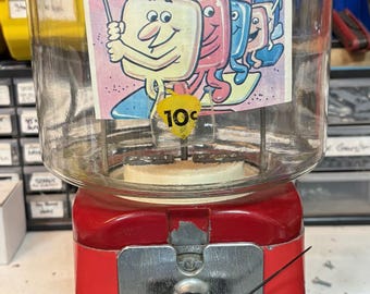 Vintage 1940's Oak Acorn Nickel Candy Nut Gumball Machine With