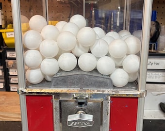 CUTE Tiny Tabletop Ping Pong Ball Vending Machine NO capsule needed Table Tennis