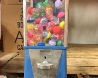 Teacher Student Classroom Reward System Capsule Vending Machine with Filled Capsules