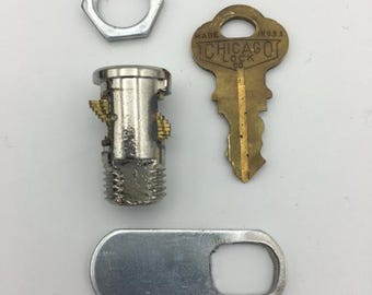 Ensemble cadenas et clés de rechange vintage Chicago Lock pour distributeur automatique Toy N Joy plus petit modèle