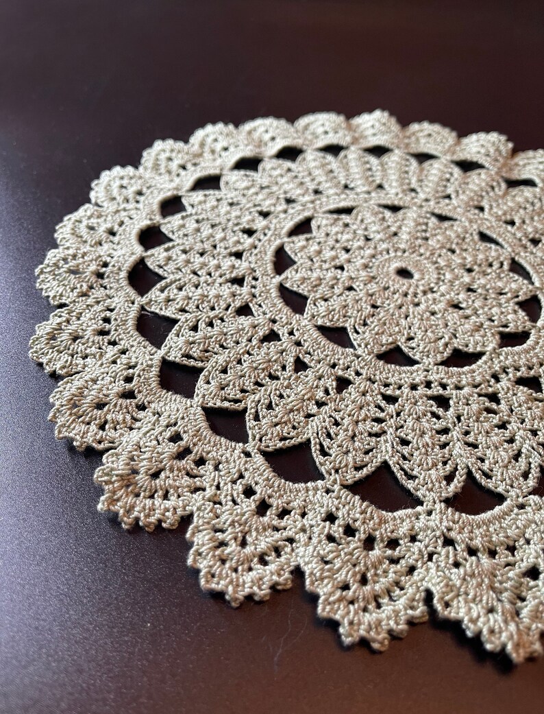 Green-Gray Intricate Doily