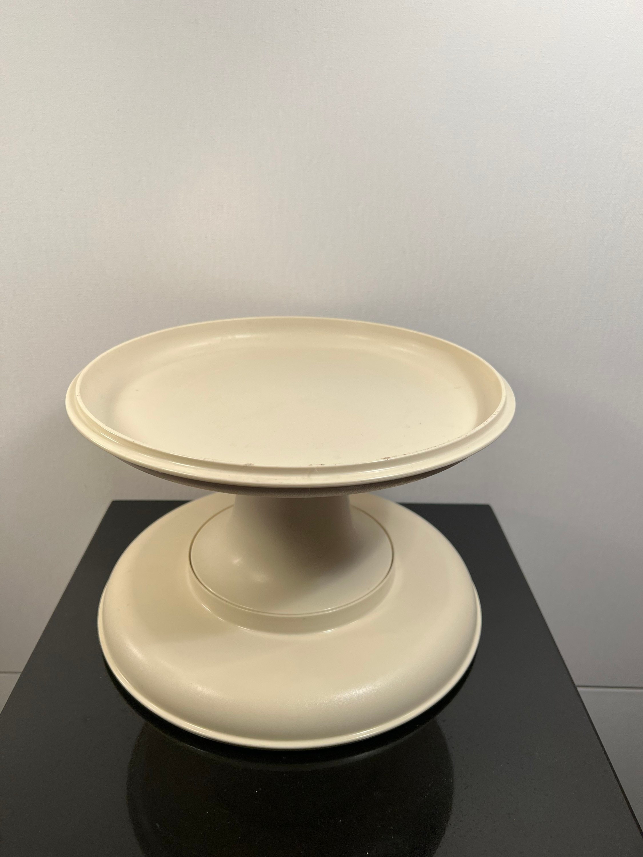 Stand Tupperware Vintage Tupperware Snack Carrier and Stand - Etsy