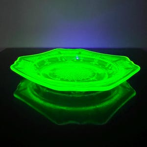 vintage uranium glass butter dish plate
