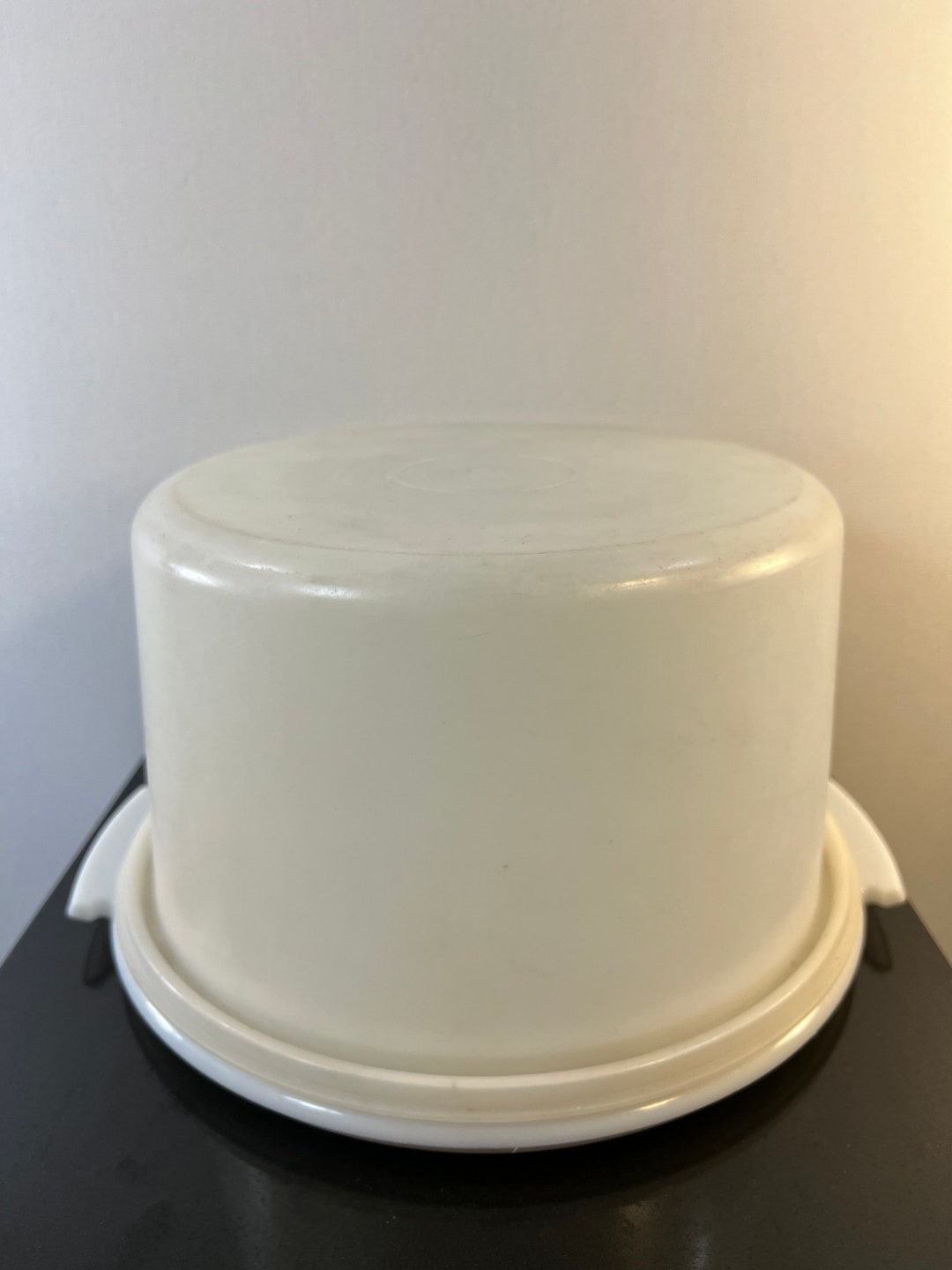 Vintage Tupperware Cake Holder - Etsy