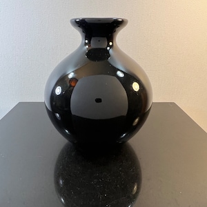 vintage black Haeger vase