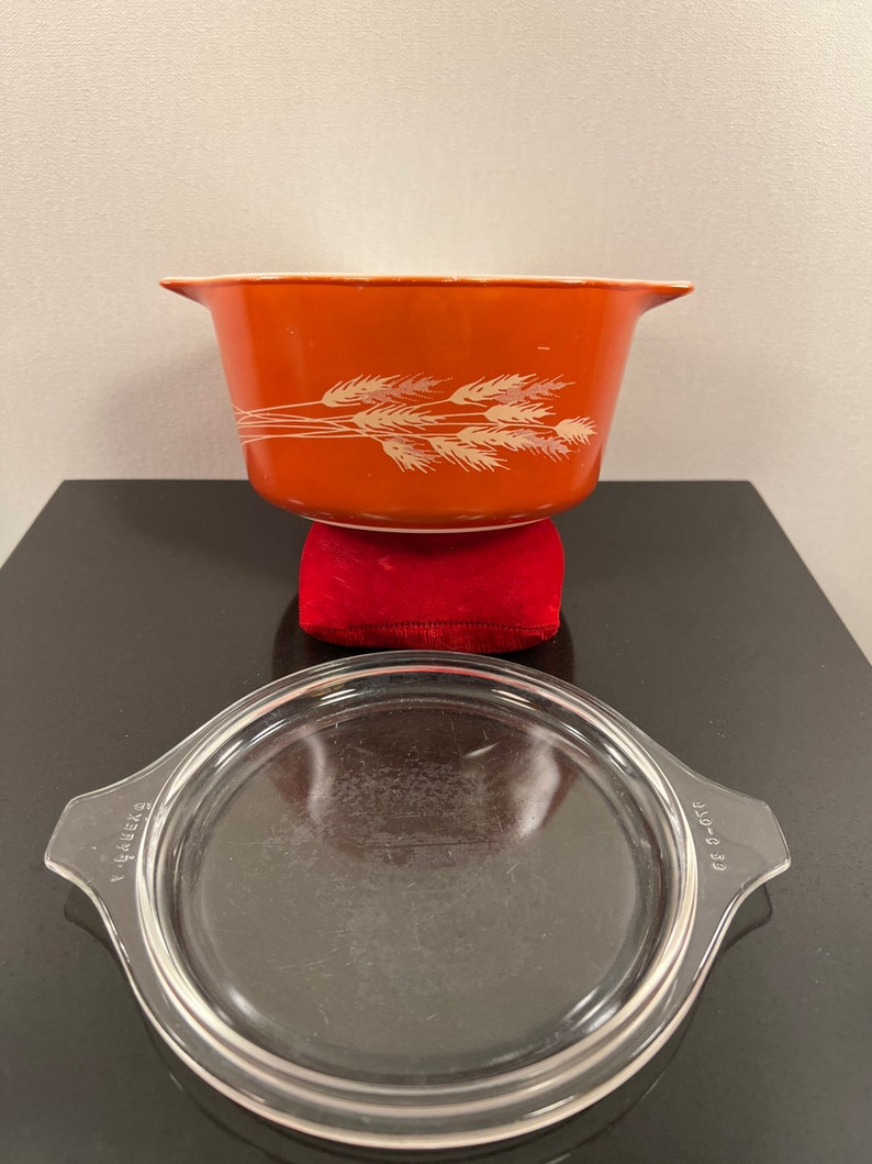 Vintage Pyrex Wheat Pattern Casserole With Lid | Etsy