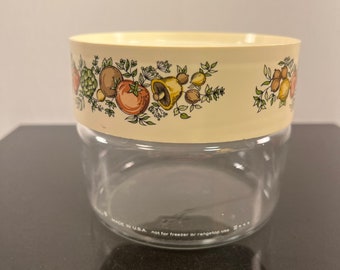 Vintage Pyrex canister