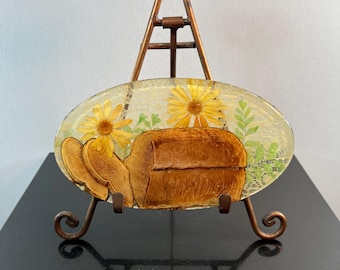 Vintage resin trivet