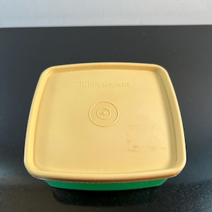 vintage green Tupperware container