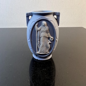 vintage small Japanese blue vase