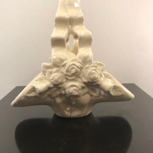 Porcelain basket