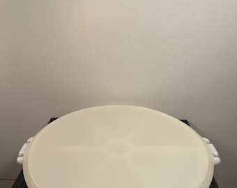 Vintage Tupperware separated pie slice container (as is)