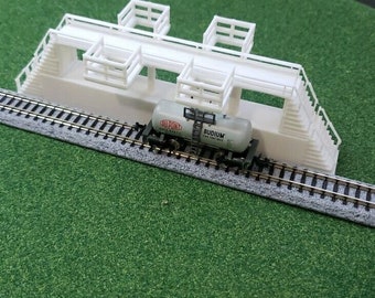 N Scale 1/160 Refueling Platform / Bulk Liquid Loading Platform / locomotive servicing center - Free shipping