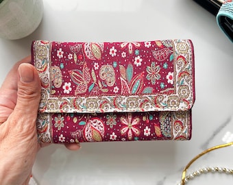 Small Wallet for Women, Boho Wallet for Women, Wallet for Small Bags, Floral Wallet for Women, Brocade Fabric Wallet, Rug Design Wallet
