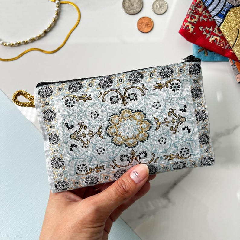 Handmade Boho Fabric Coin Purse: Small Zipper Pouch, Travel Makeup Bag Beige