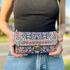 Kleine crossbodytas voor vrouwen, crossbody-portemonnees, handgemaakte tas voor vrouwen, boho-schoudertas, boho-tas voor vrouwen 3. Design
