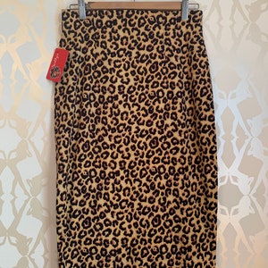Leopard Pencil Medium *Scully Skirt* High waistedGreat Stretch Quality Great Fit MEDIUM 8/10