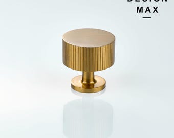 Pomello moderno per mobile in ottone massiccio: Astoria Round Hardware