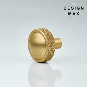 Pomo moleteado para gabinete de latón macizo: acabado en latón mate, 30 mm