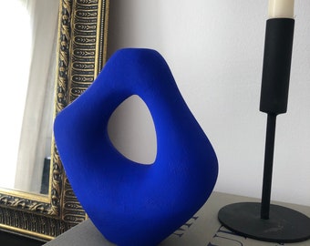 Vase bleu électrique