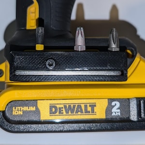 Magnetic Bit Holder for DeWalt (2 Pack)