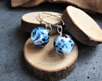 Boucles d'oreilles "Orage Bleu" en verre filé au chalumeau et argent Perles bleues en verre de Murano Bijou minimaliste Bijou en verre filé