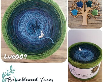 Gradient yarn cake, ombre effect yarn cake, 50cotton/50%acrylic yarn cake with glittery thread
