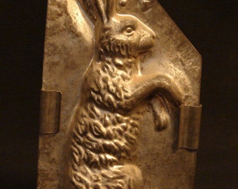 Antique Eppelsheimer Large Rabbit Two Part Chocolate Mold, Fine Details